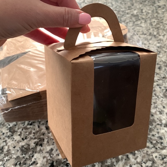 50 Cupcake Boxes all BRAND NEW !!!! - Picture 6 of 7